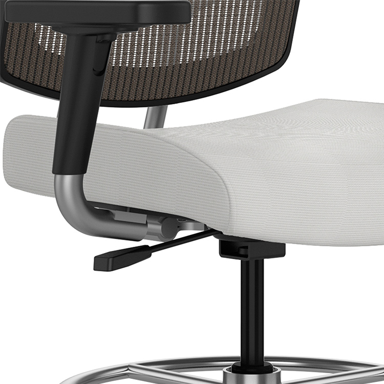 Pre-Owned SitOnIt Seating Focus Highback Swivel Task Chair
